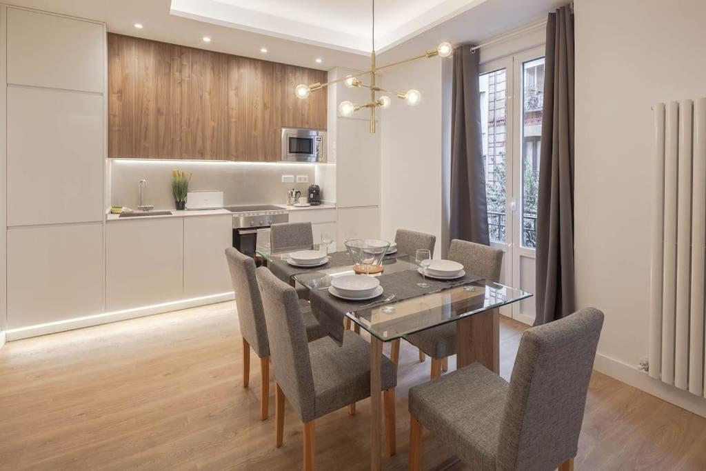 Ferienwohnung Chamberi III Calle Cardenal Cisneros 3Br 3Bh Madrid Exterior foto