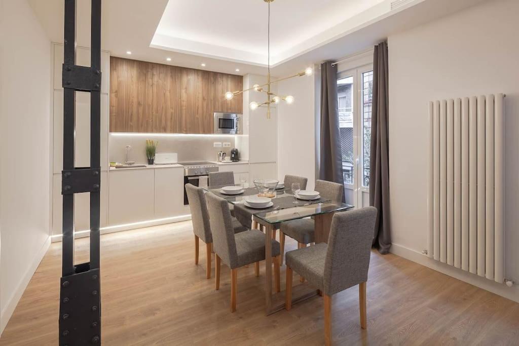 Ferienwohnung Chamberi III Calle Cardenal Cisneros 3Br 3Bh Madrid Exterior foto