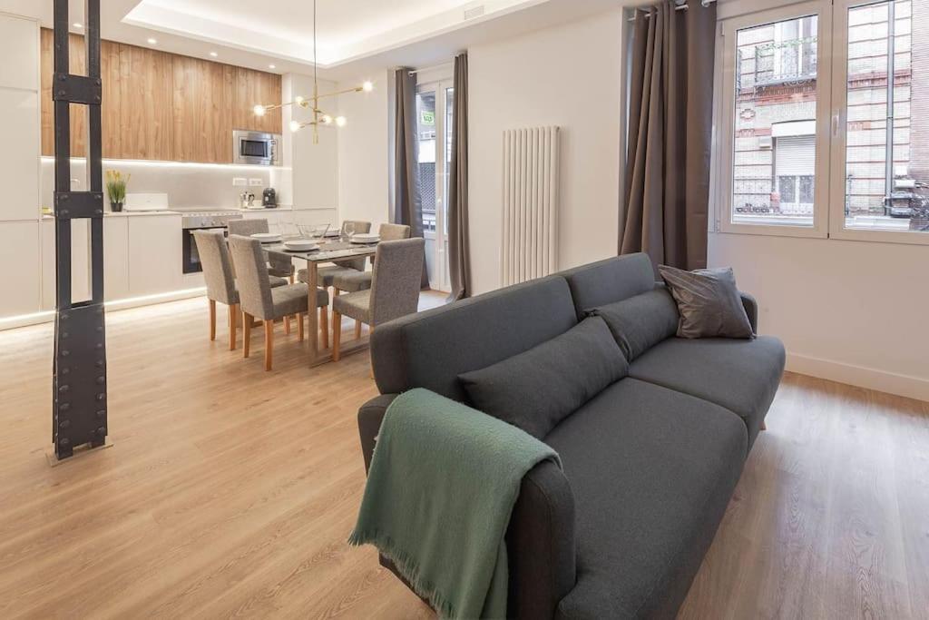Ferienwohnung Chamberi III Calle Cardenal Cisneros 3Br 3Bh Madrid Exterior foto
